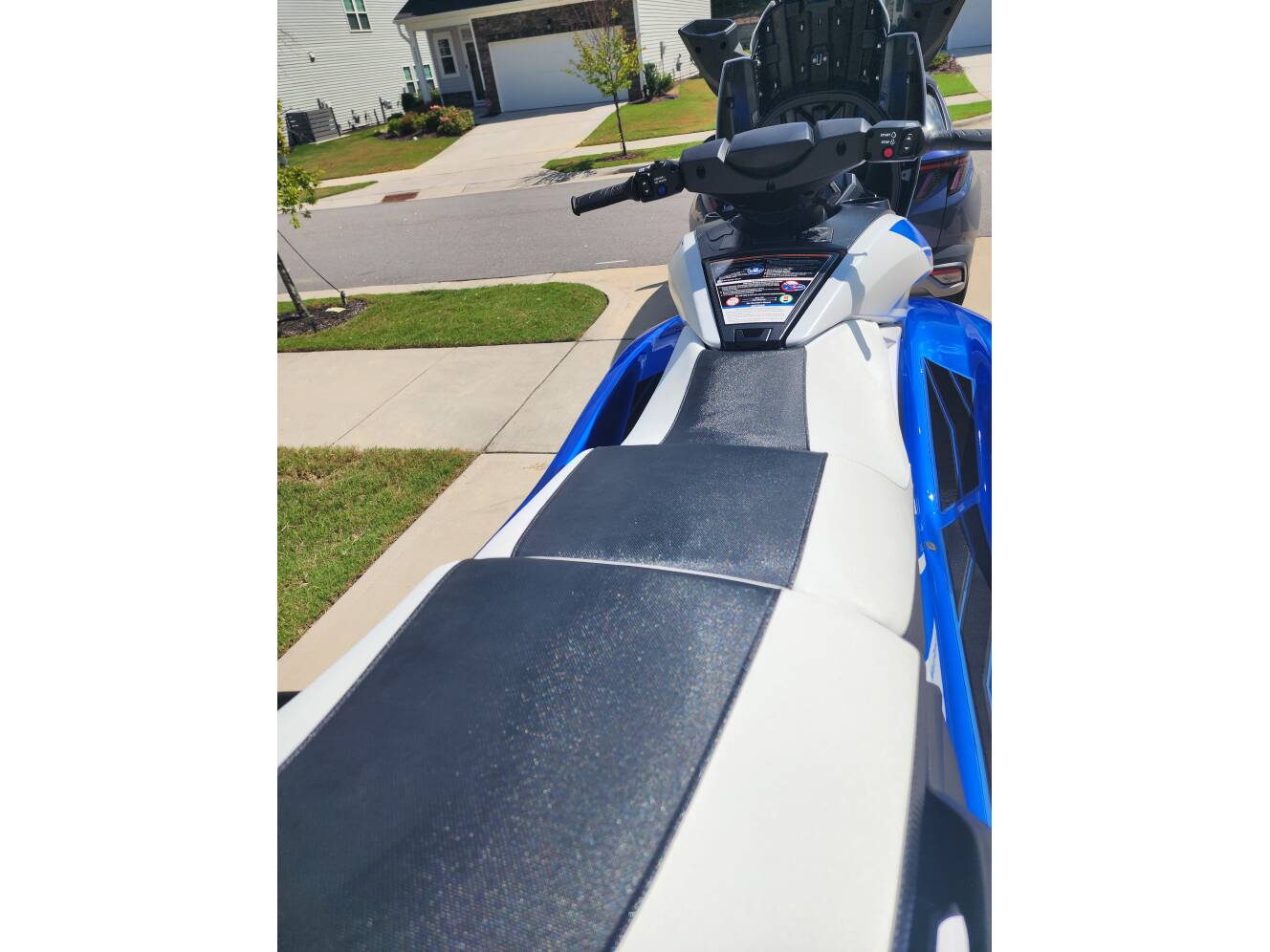 A photo of this 2023 Yamaha WAVERUNNER FX HO