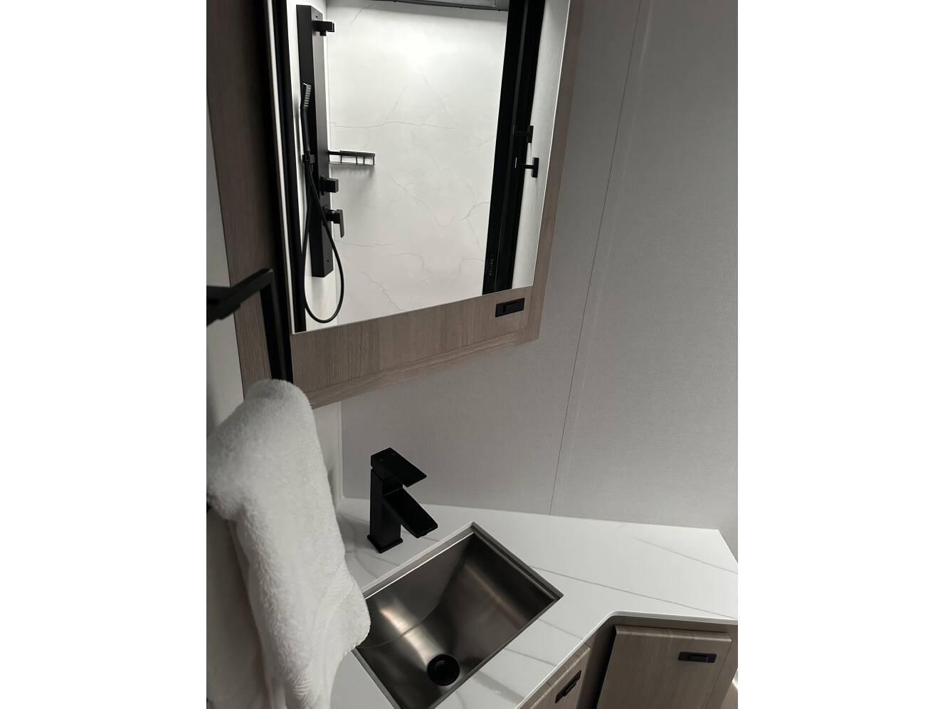A photo of this 2025 Grand Design LINEAGE SERIES M 25FW