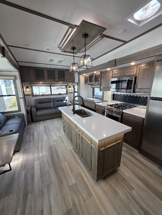 2023 Grand Design SOLITUDE 310GK RV