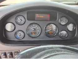 2013 PETERBILT 348