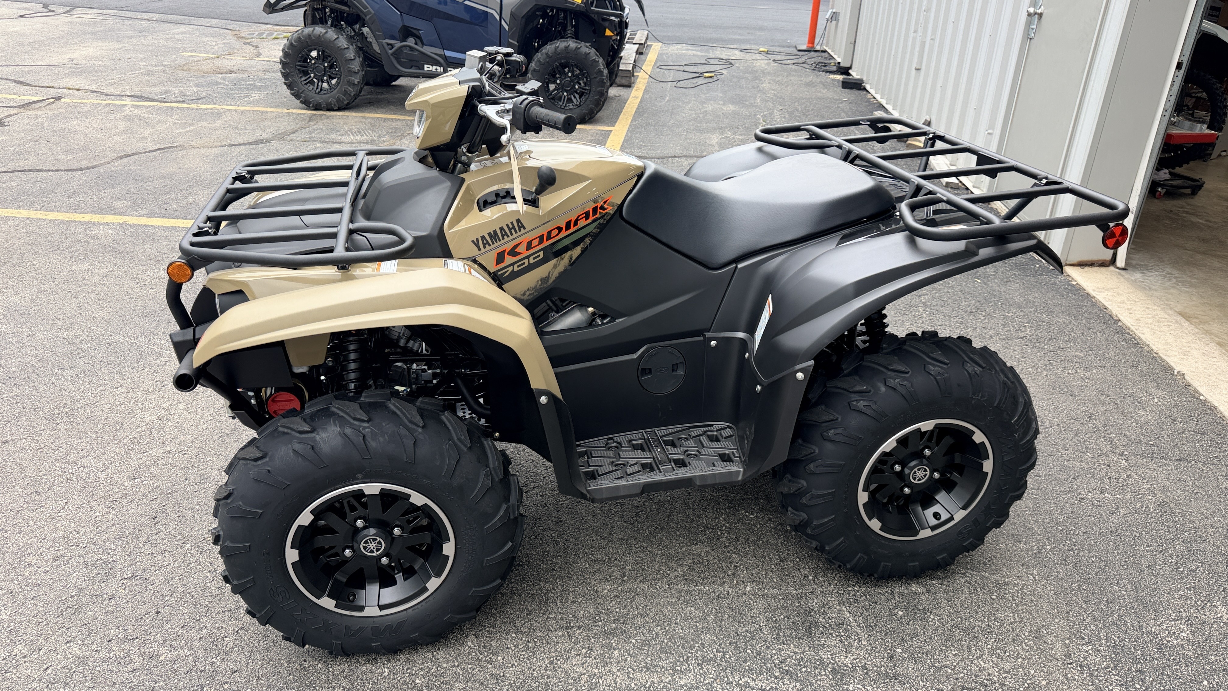 2027 Yamaha Kodiak 700 EPS XT-R in belvidere IL