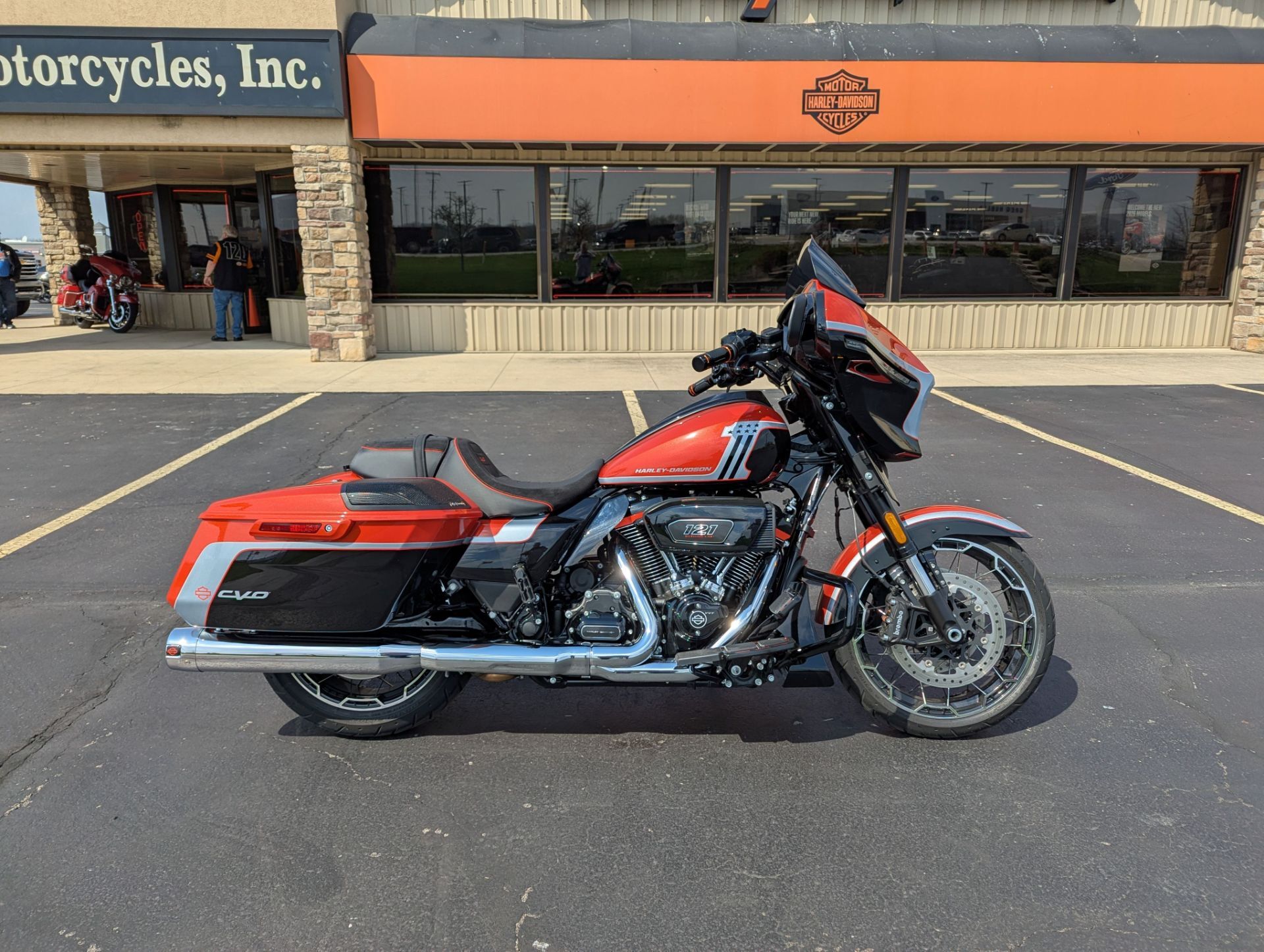 2024 Harley-Davidson CVO™ Street Glide® CVO in Muncie, IN