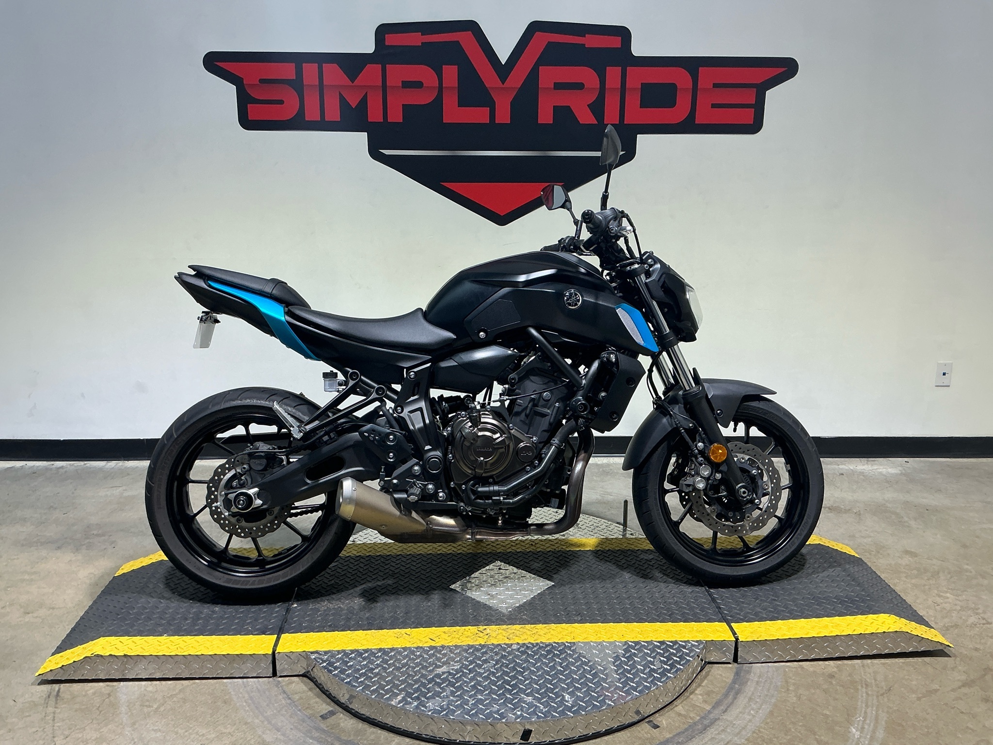 2019 Yamaha MT-07 07 in Eden Prairie, MN