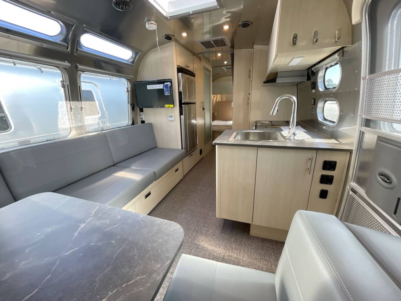 A photo of this 2024 Airstream Flying Cloud 25FB