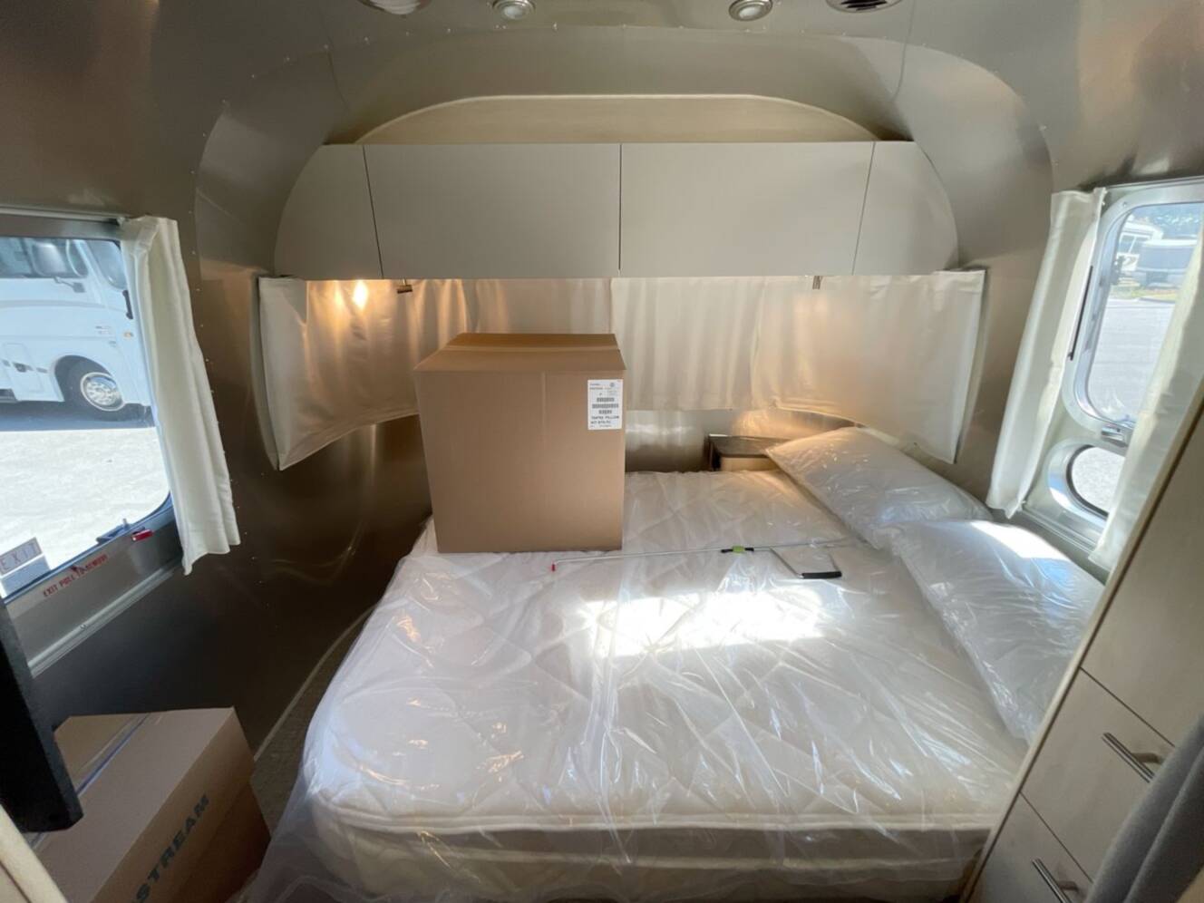 A photo of this 2024 Airstream Flying Cloud 25FB