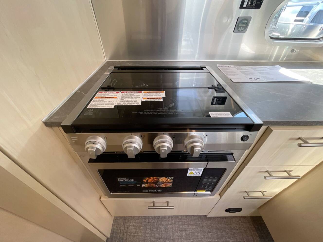 A photo of this 2024 Airstream Flying Cloud 25FB