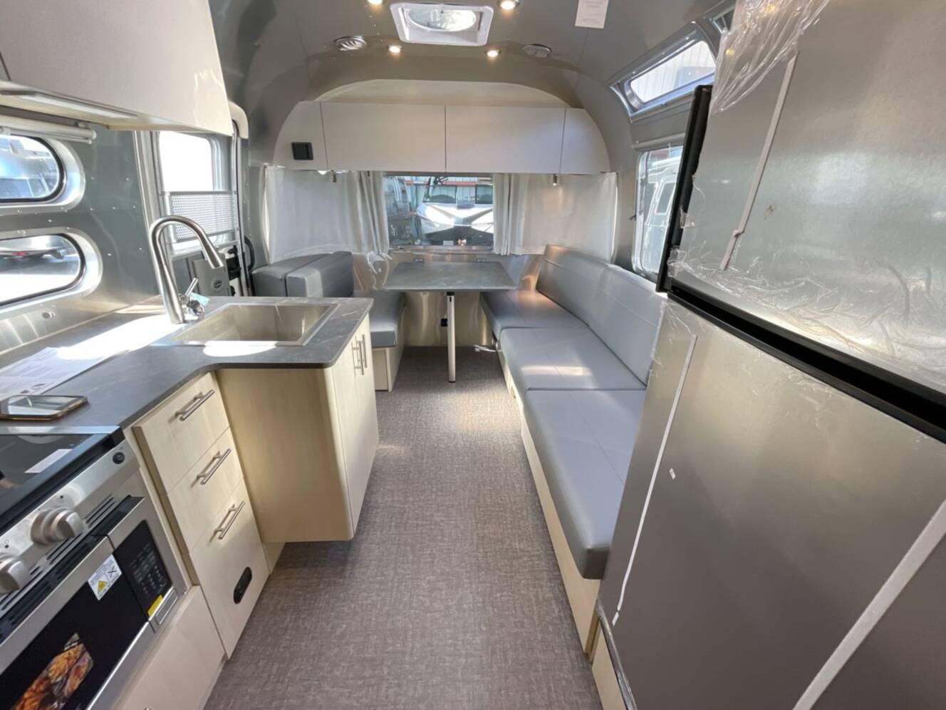 A photo of this 2024 Airstream Flying Cloud 25FB