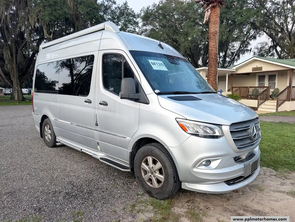 2021 Airstream Interstate 19 BASE in summerfield FL