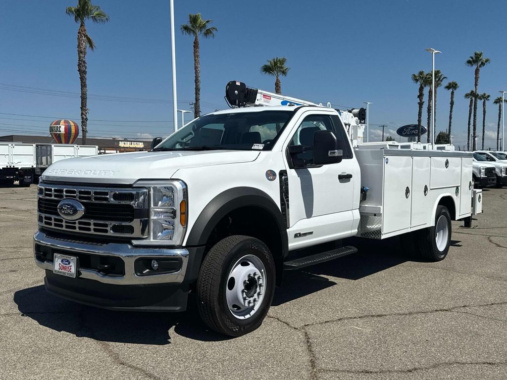 2025 FORD F550 in Fontana, CA