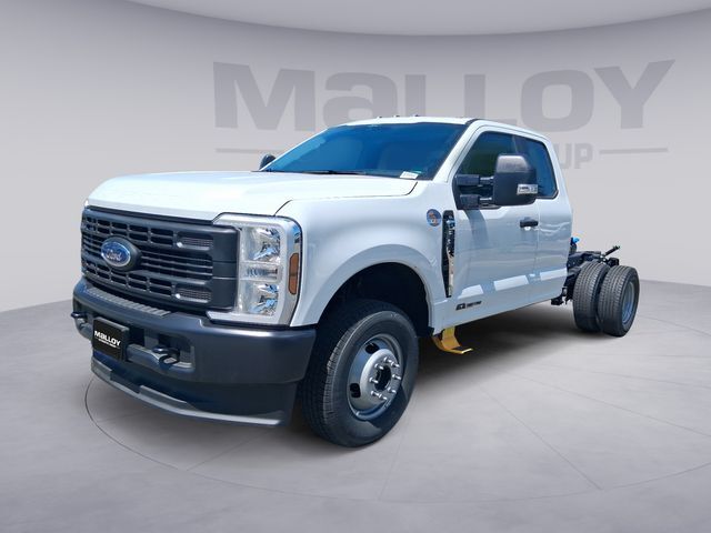 2026 FORD F350 in Charlottesville, VA