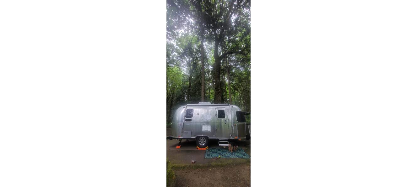 A photo of this 2019 Airstream FLYING CLOUD 19CB