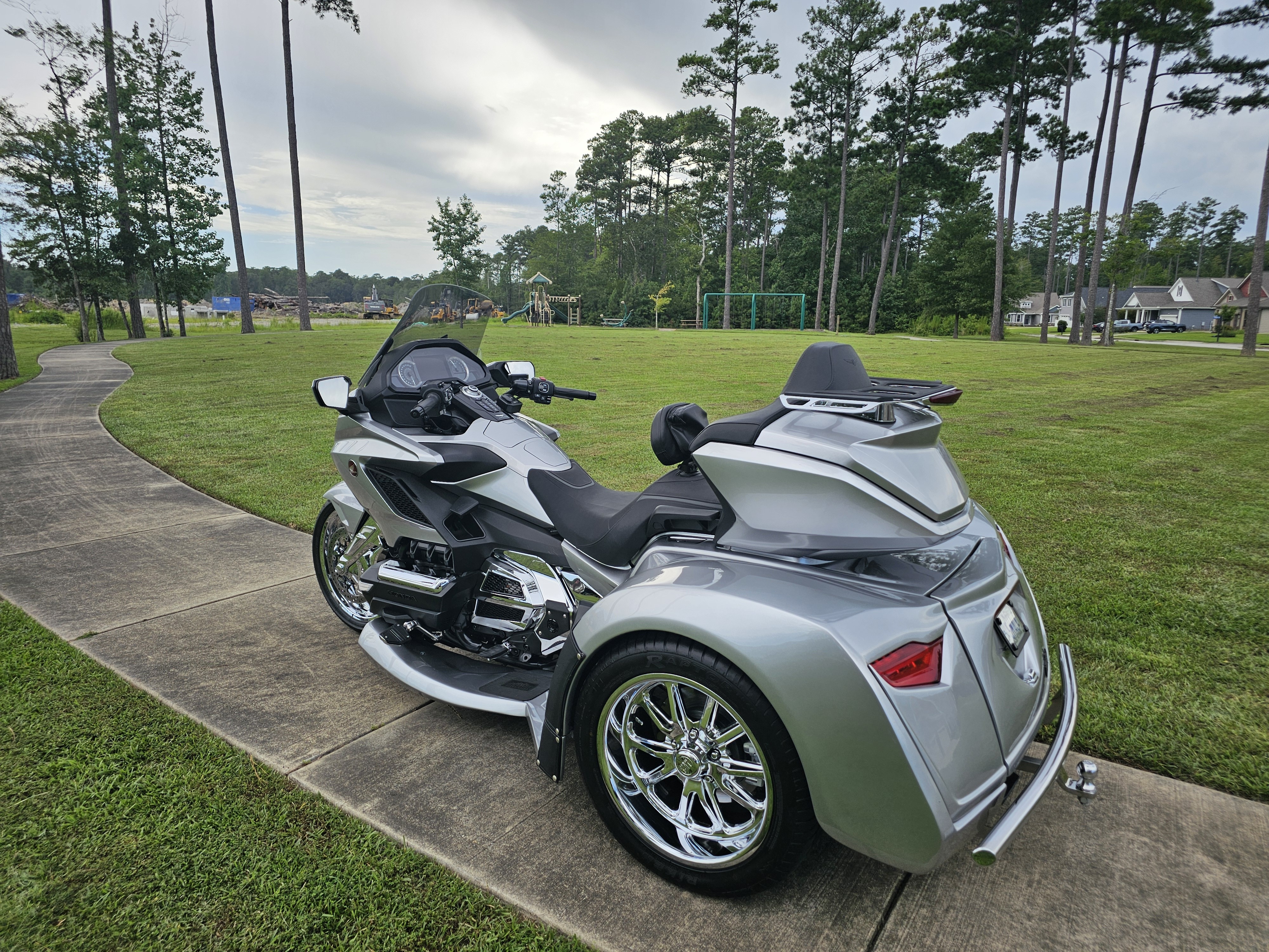 View more photos of this listing