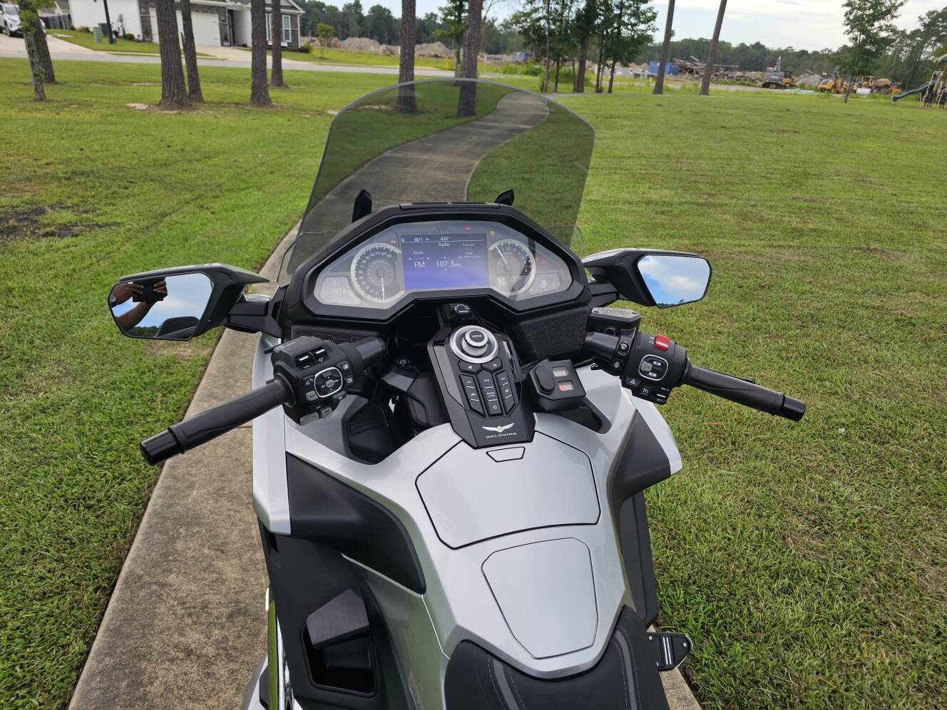A photo of this 2024 Honda GOLD WING GL1800