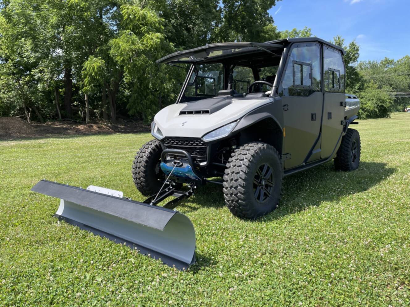 A photo of this 2025 Segway Powersports UT10 Crew P w/ Snow Plow and Accessories P