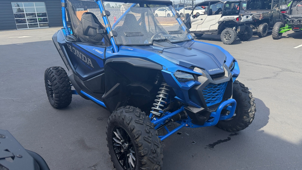 2025 Honda Talon 1000R FOX Live Valve in sublimity OR