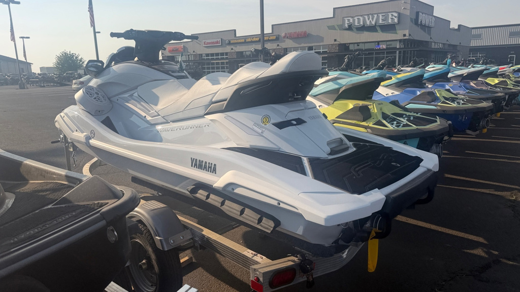 2026 Yamaha FX CRUISER SVHO W/AUDIO-WHITE SVHO in Sublimity, OR