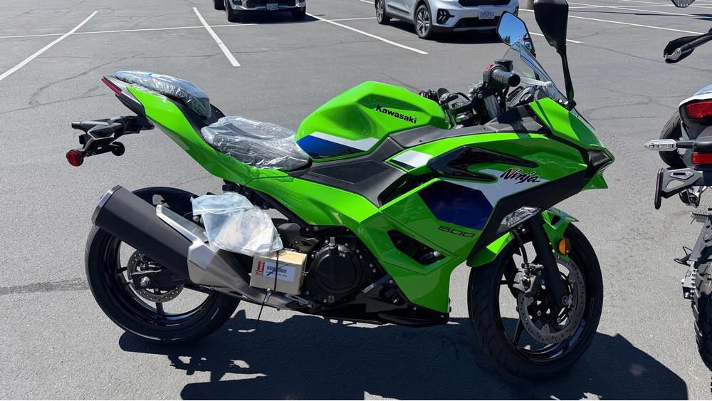 2026 Kawasaki NINJA 500 BASE in Sublimity, OR