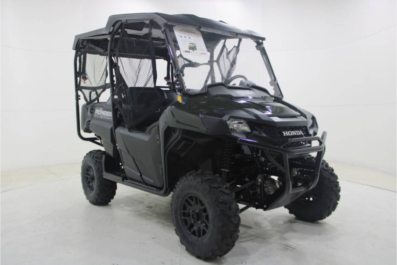 A photo of this 2026 Honda Pioneer 700