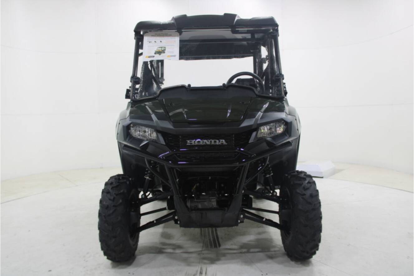 A photo of this 2026 Honda Pioneer 700