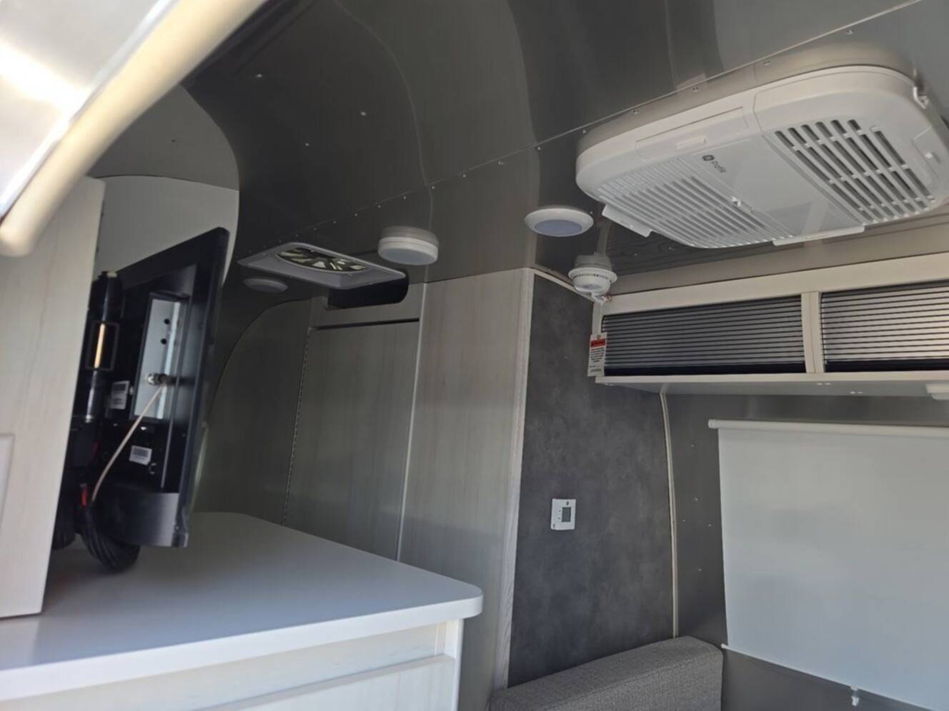 A photo of this 2025 Airstream Bambi ® 20FB