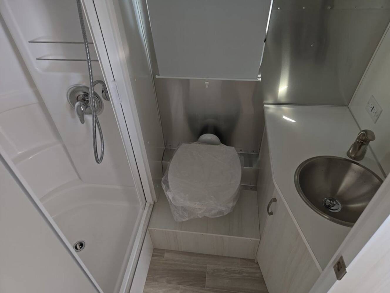 A photo of this 2025 Airstream Bambi ® 20FB