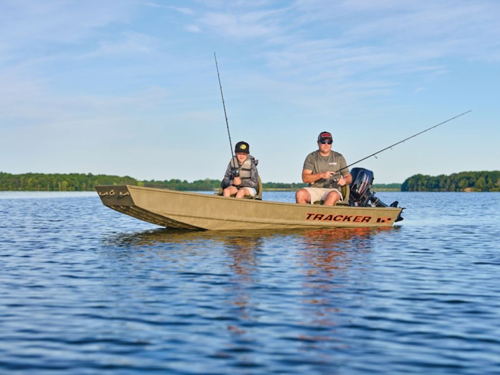 2026 Tracker® Boats Grizzly® 12 Jon 2072 CC SPORTSMAN KICKER in white bluff TN
