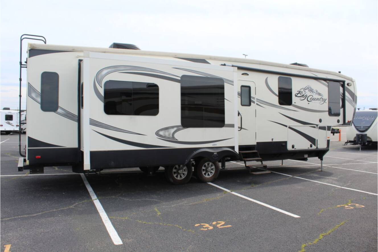 A photo of this 2016 Heartland Big Country BC 3650RL