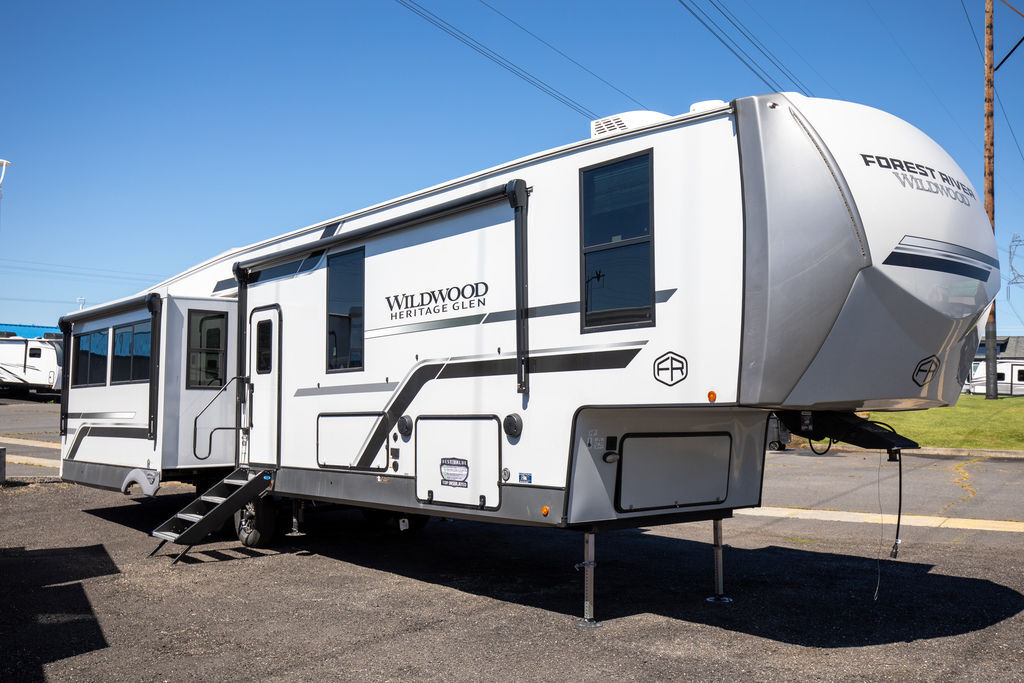 2026 Forest River Wildwood Heritage Glen Fifth Wheels 369BL in spokane WA
