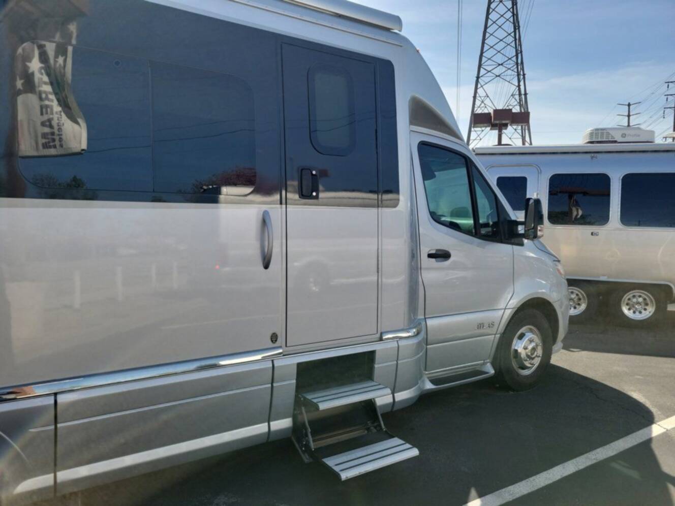 A photo of this 2023 Airstream Atlas E1