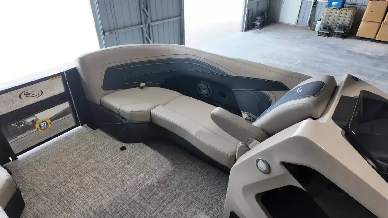 A photo of this 2027 Barletta Cabrio 22UC
