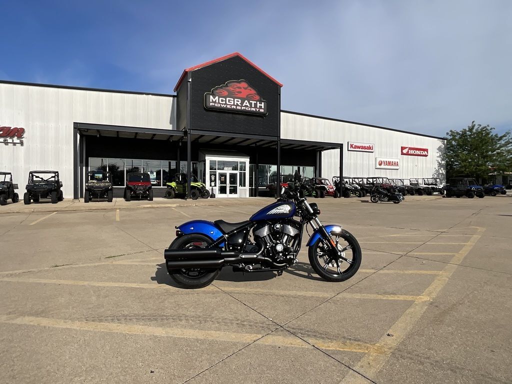 2026 Indian Motorcycle® Chief® Dark Horse® Deep Blue Metallic DARK HORSE in Cedar Rapids, IA