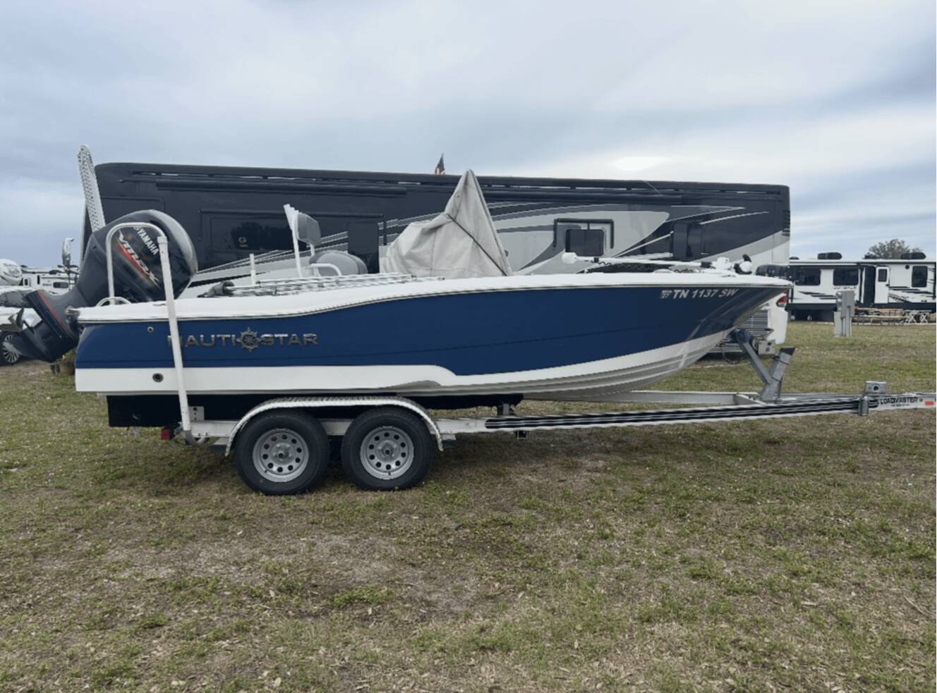 A photo of this 2024 Nauticstar 191 Hybrid