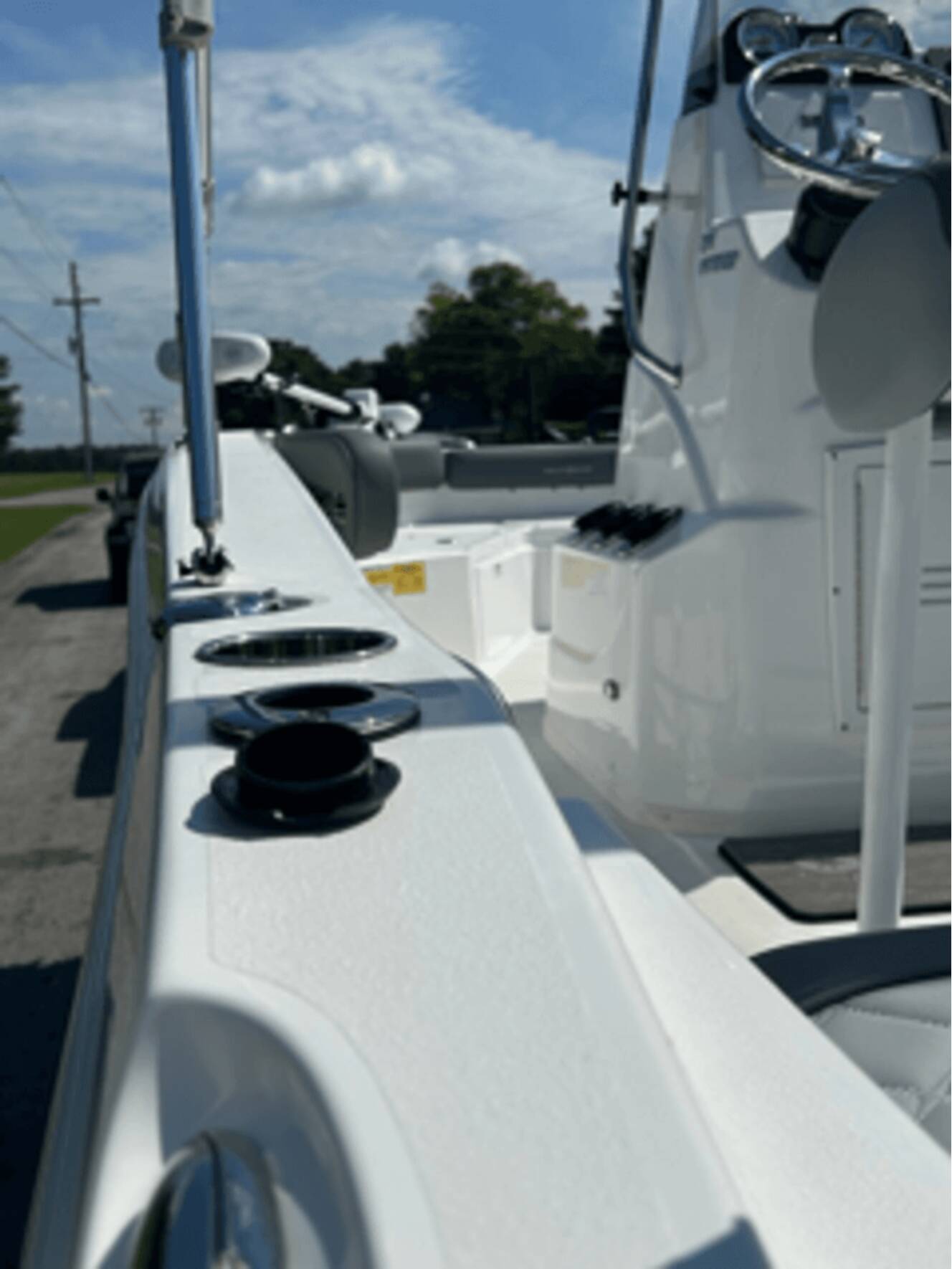 A photo of this 2024 Nauticstar 191 Hybrid