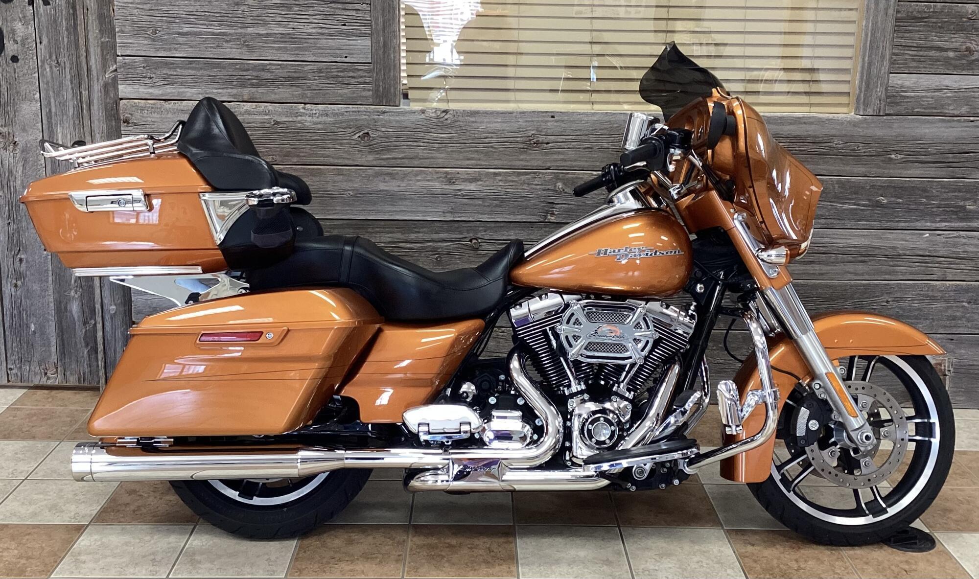 2014 Harley-Davidson Street Glide Special SPECIAL in Bonduel, WI