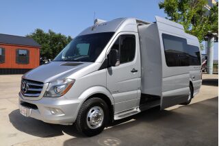 2015 LEISURE TRAVEL FREE SPIRIT SS
