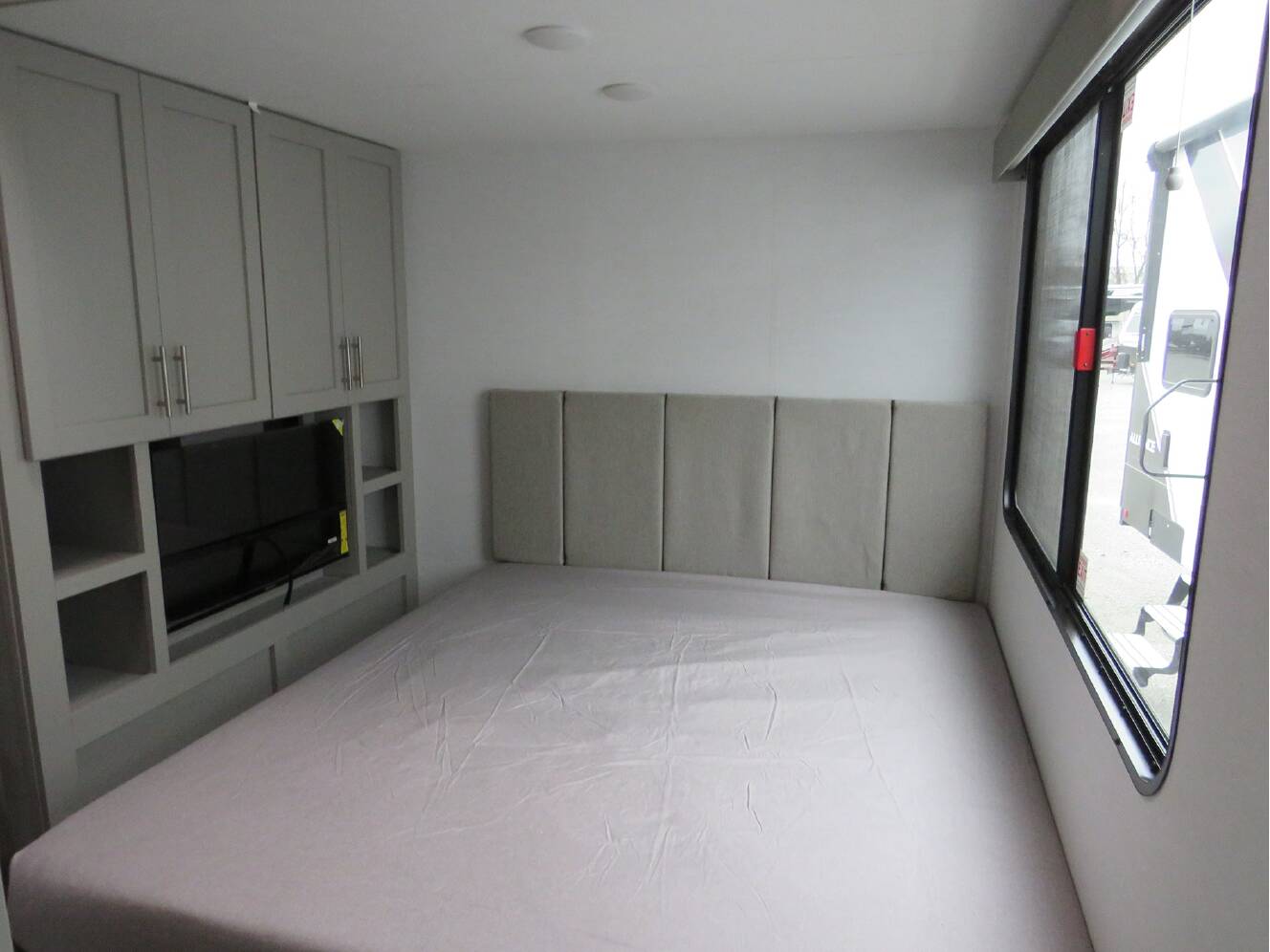 A photo of this 2025 Alliance AVENUE 38DBL