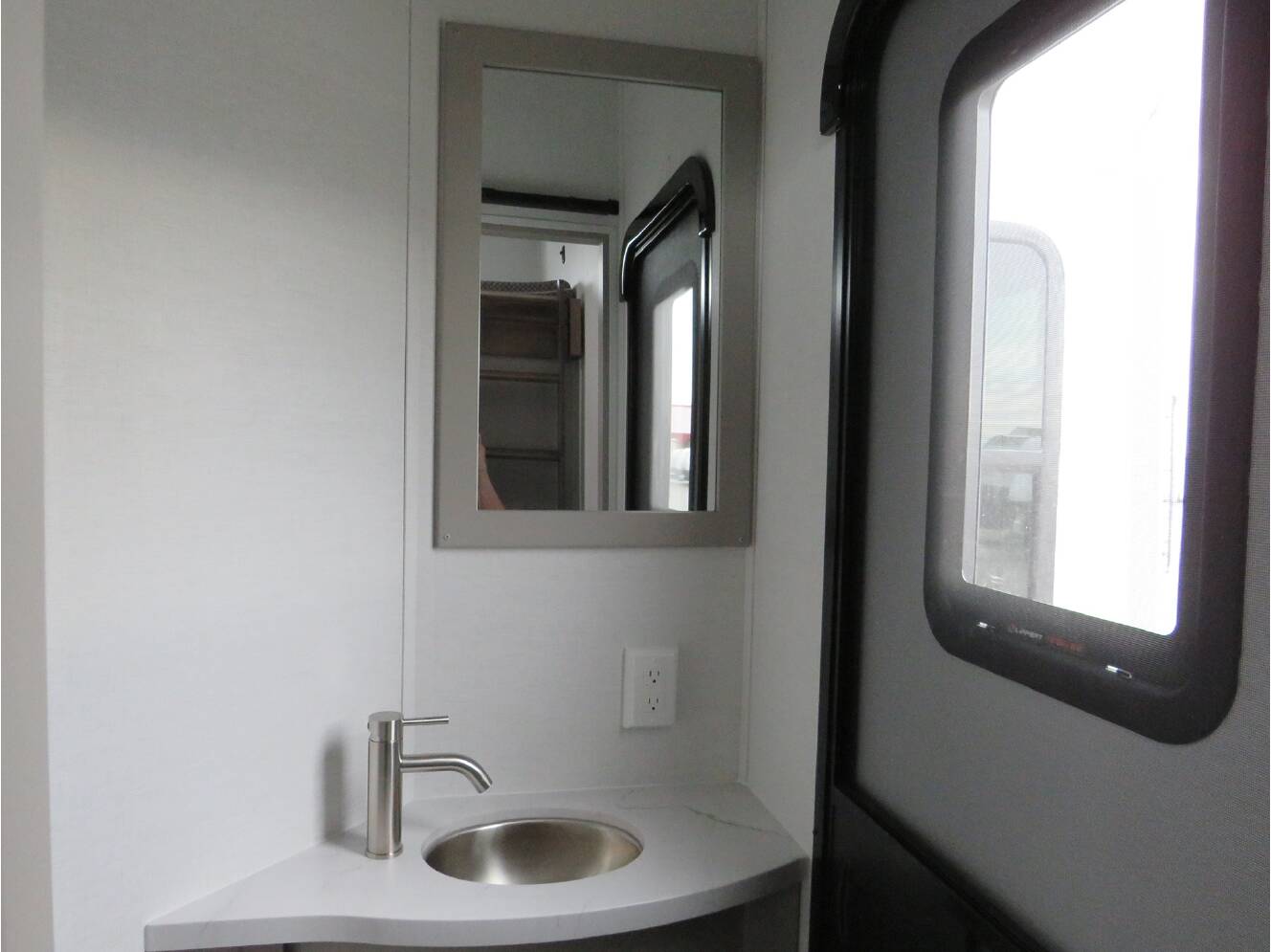 A photo of this 2025 Alliance AVENUE 38DBL