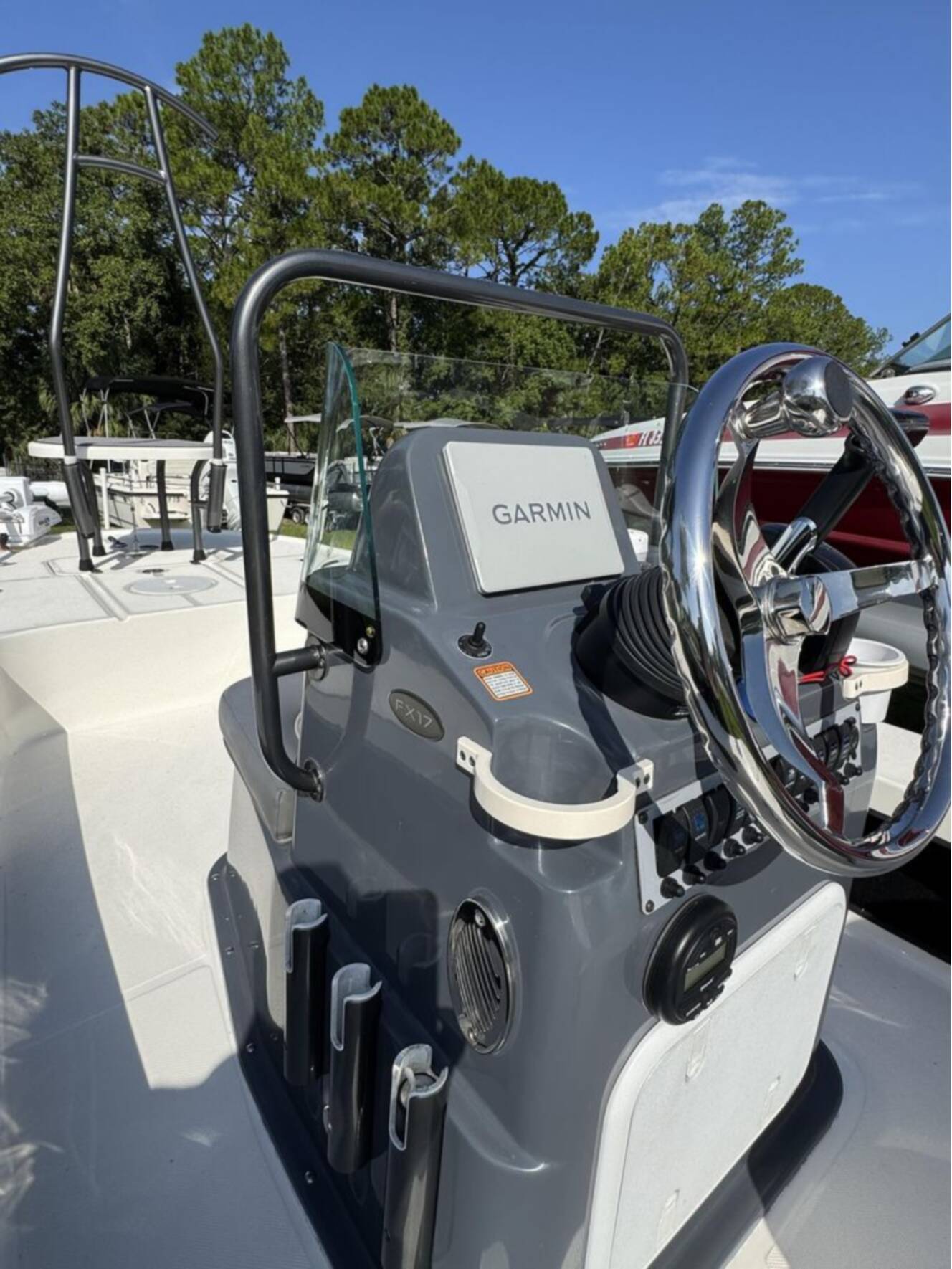 A photo of this 2024 Spyder Boats Flicker FX17