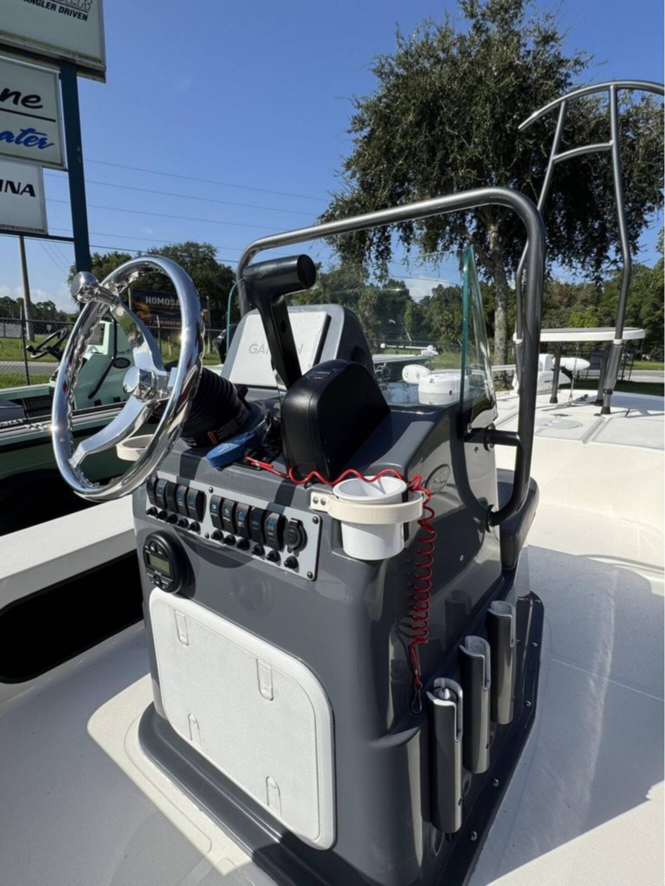 A photo of this 2024 Spyder Boats Flicker FX17