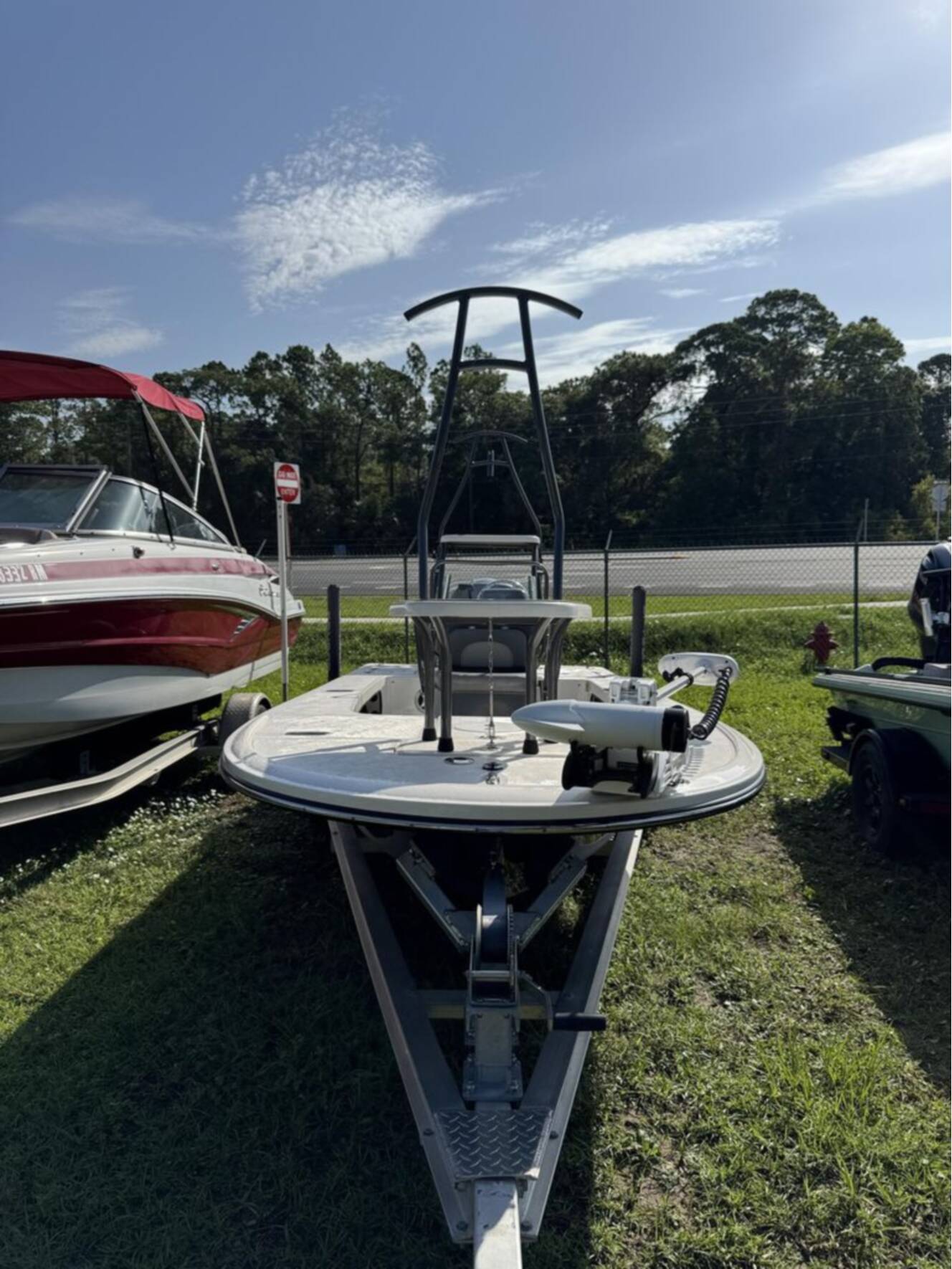 A photo of this 2024 Spyder Boats Flicker FX17