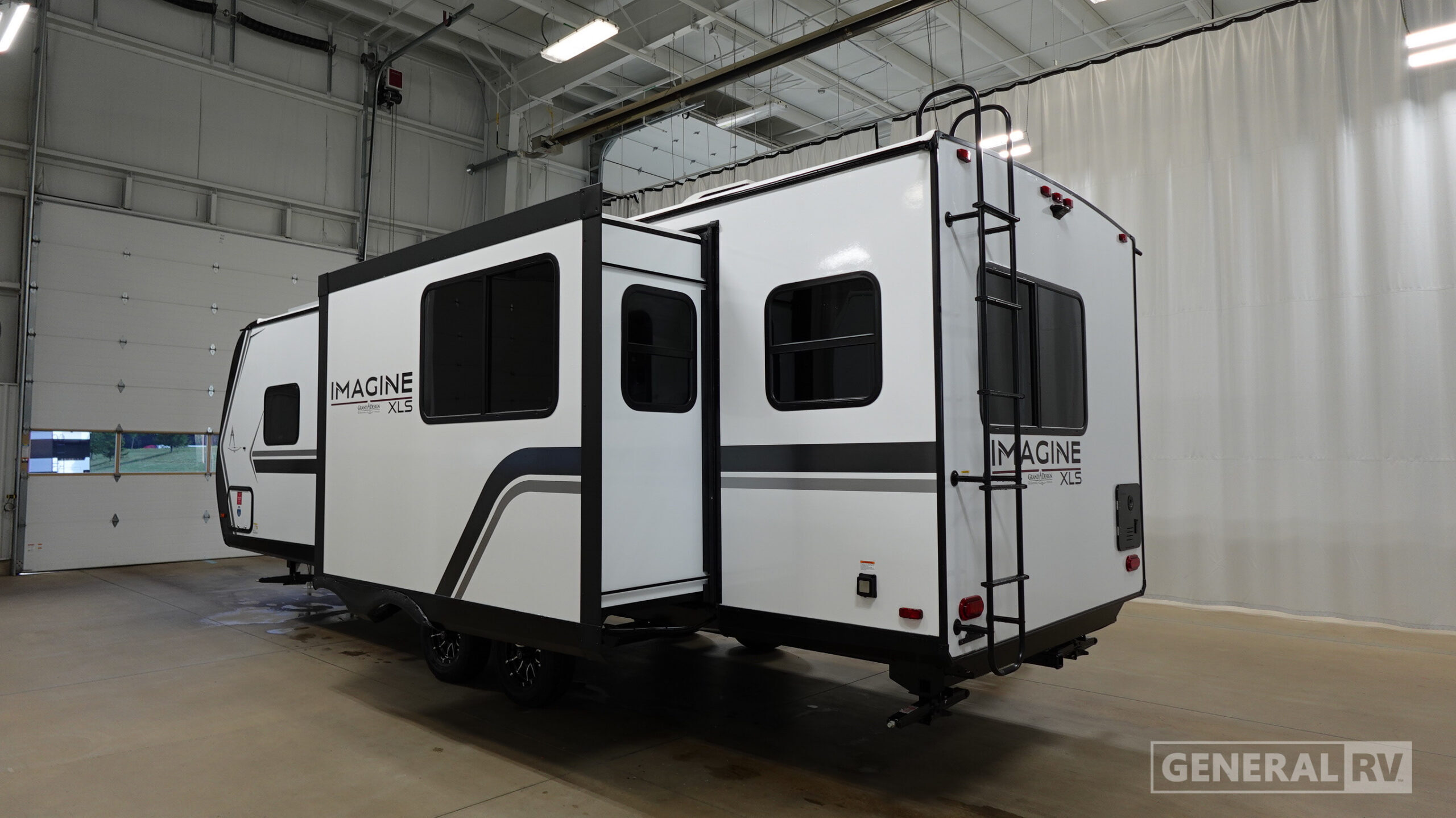 2027 Grand Design IMAGINE 25RLE in wayland MI