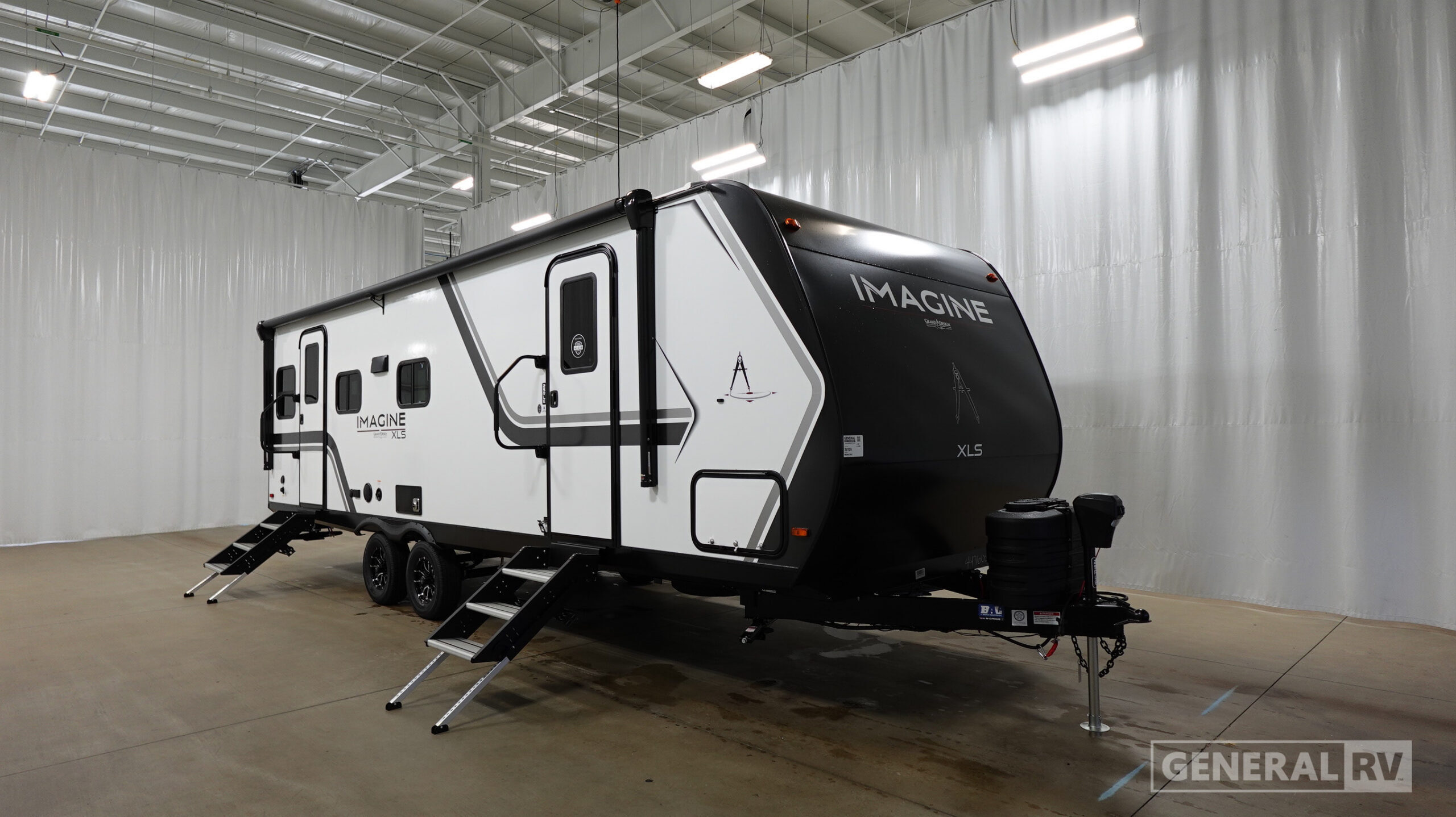 2027 Grand Design IMAGINE XLS 25RLE in west chester PA