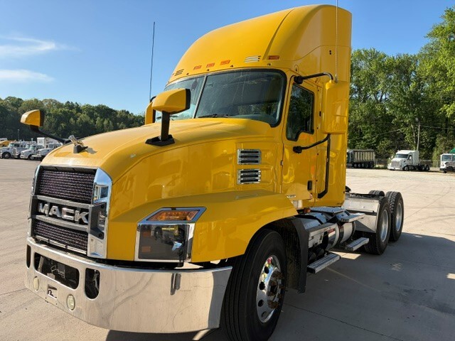 2019 MACK ANTHEM in Dunn, NC