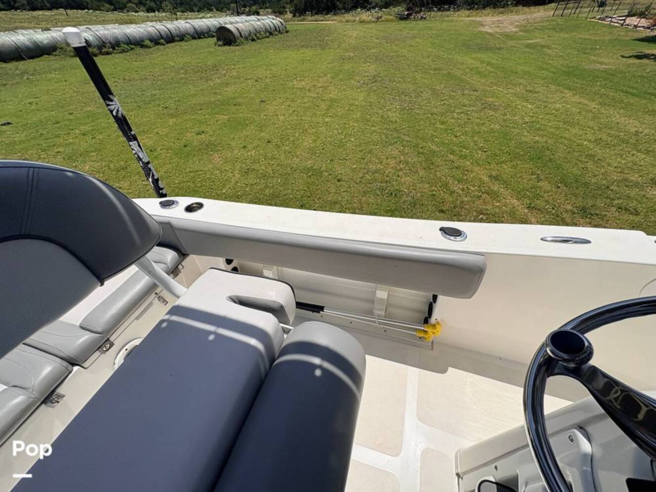 A photo of this 2021 Nauticstar 2102L