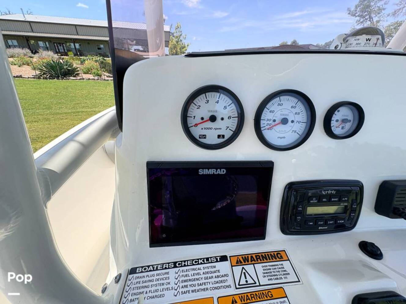 A photo of this 2021 Nauticstar 2102L