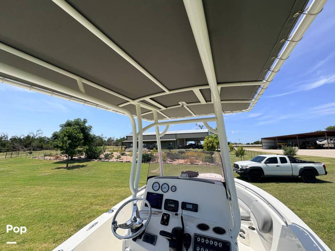 A photo of this 2021 Nauticstar 2102L
