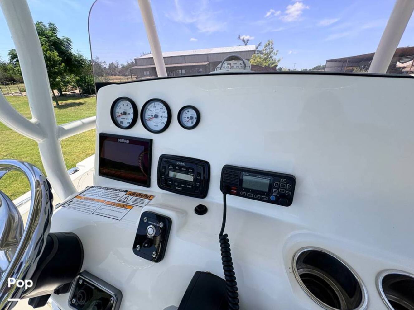 A photo of this 2021 Nauticstar 2102L