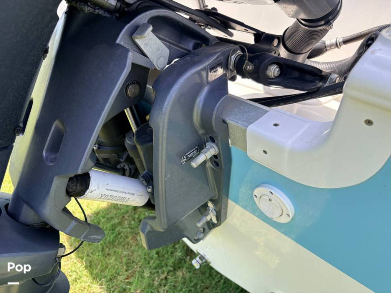 A photo of this 2021 Nauticstar 2102L