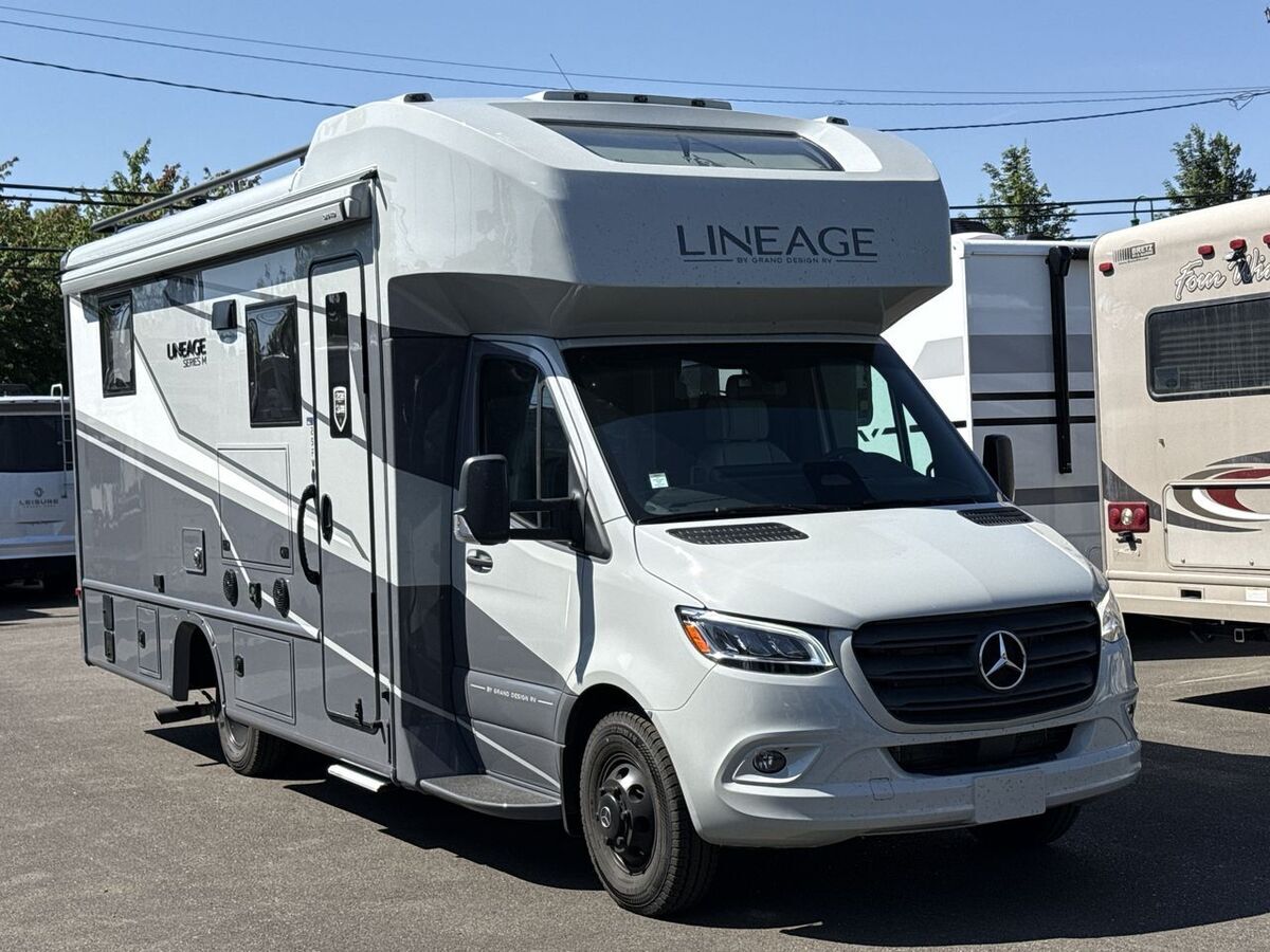 2027 Grand Design Lineage Series M 25FW in fife WA