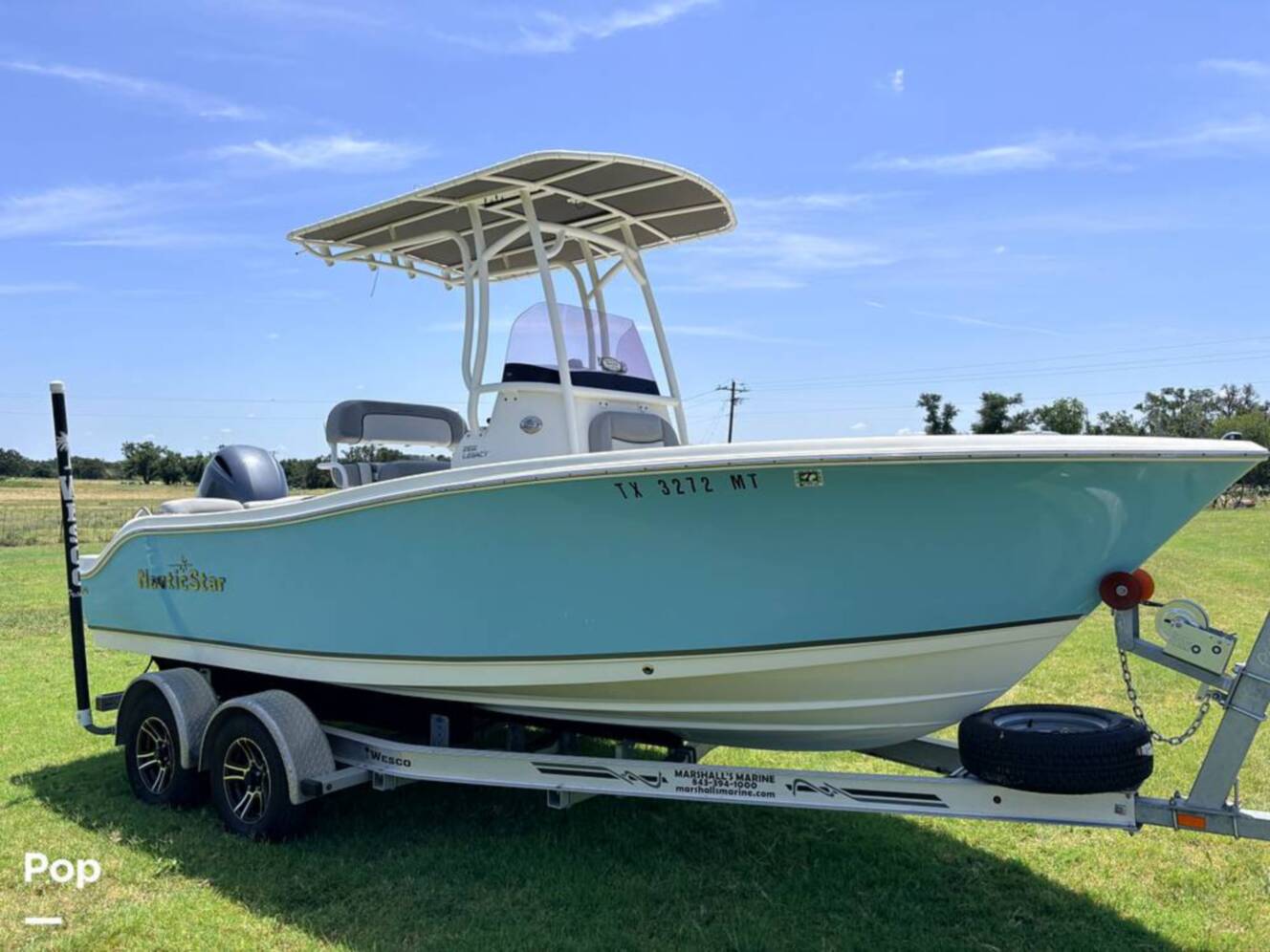 A photo of this 2021 Nauticstar 2102L